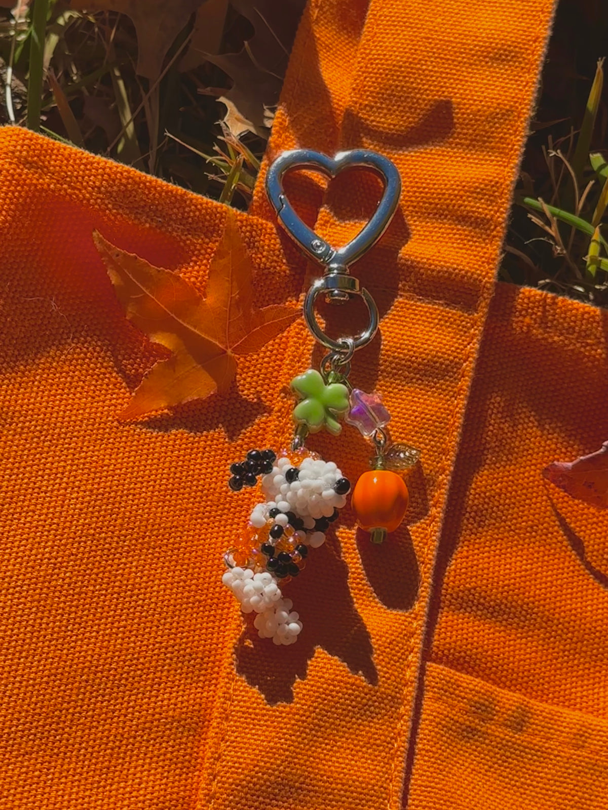 Beaded Puppy Keychain [PREORDER, read note]